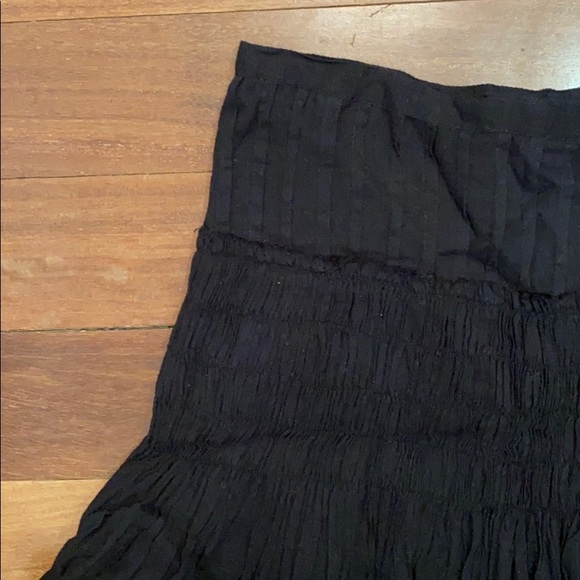 Love shack fancy mini skirt. Never worn. - Picture 2 of 8